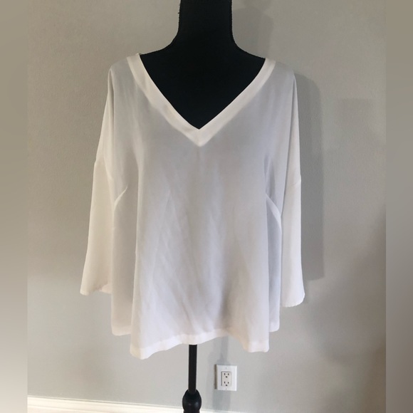 All white blouse- size 20 - Picture 1 of 5